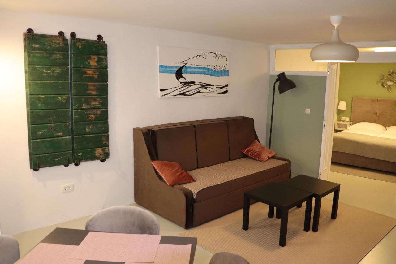 Apartment Adriatico Eterno 2 Rovinj Luaran gambar