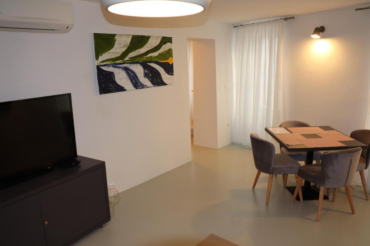 Apartment Adriatico Eterno 2 Rovinj Luaran gambar