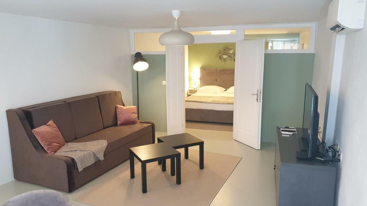 Apartment Adriatico Eterno 2 Rovinj Luaran gambar